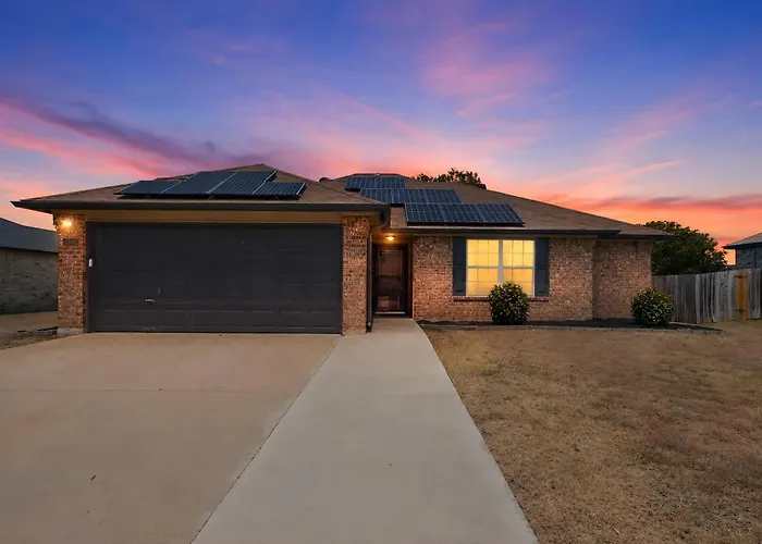 New! Cozy 3br Retreat Near Hood - Holiday home *